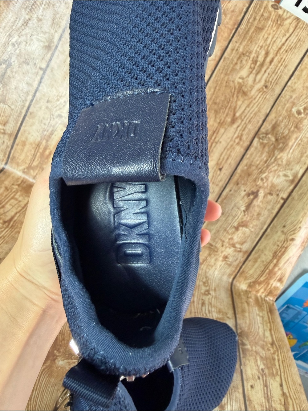 DKNY Woman Navy Blue sneakers size 6.5 - Picture 8 of 11